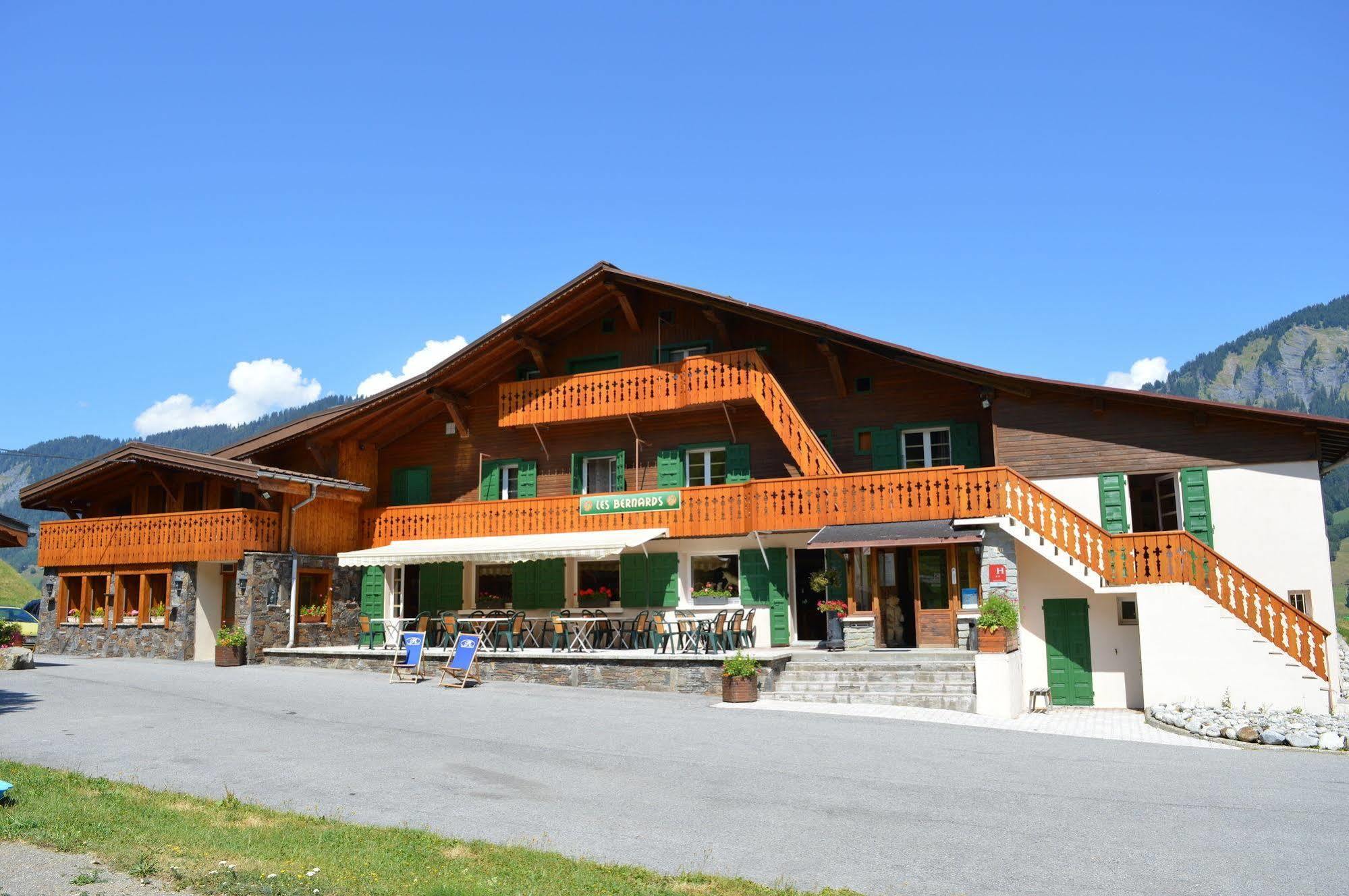 Hotel Les Bernards Praz-sur-Arly Zewnętrze zdjęcie