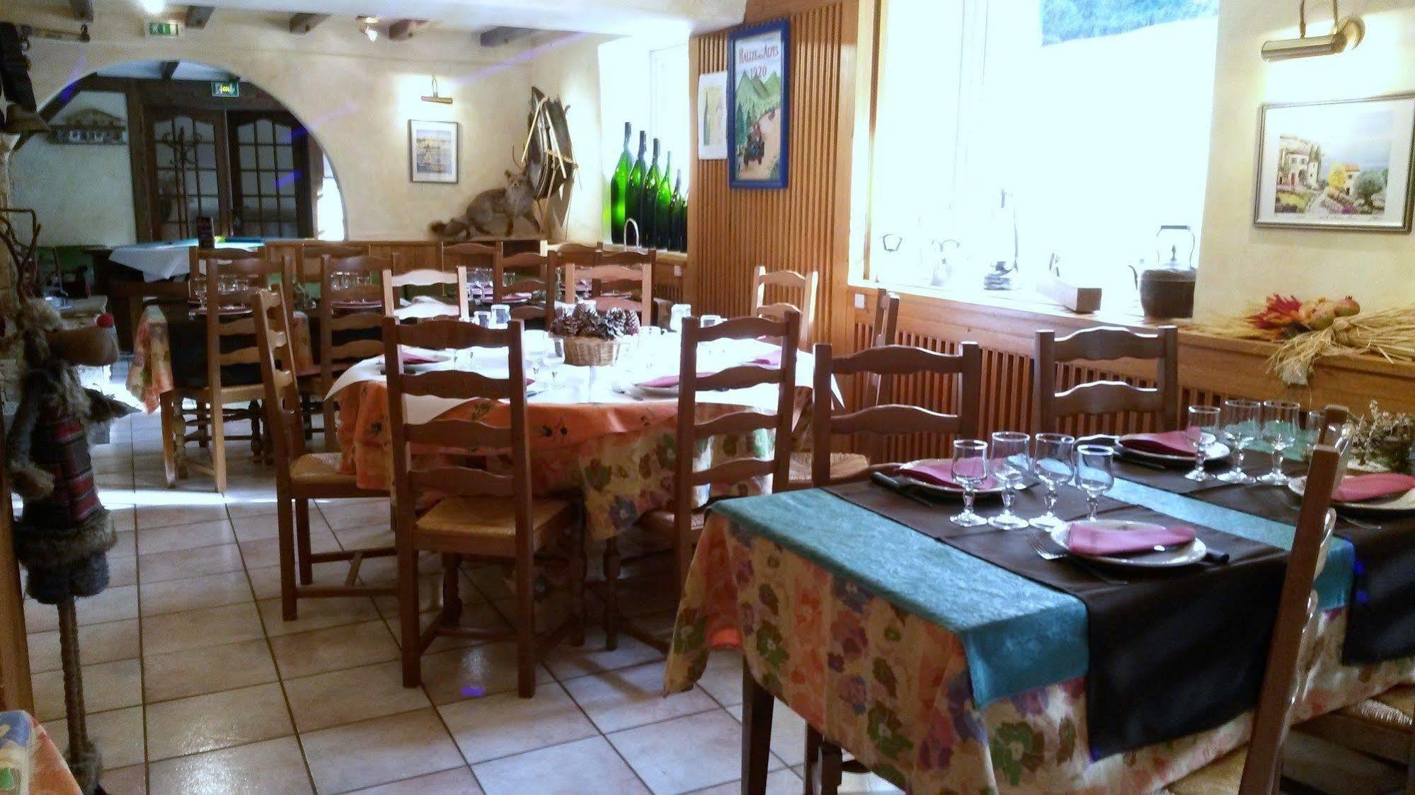 Hotel Les Bernards Praz-sur-Arly Zewnętrze zdjęcie