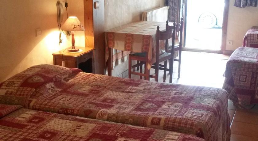 Hotel Les Bernards Praz-sur-Arly Pokój zdjęcie