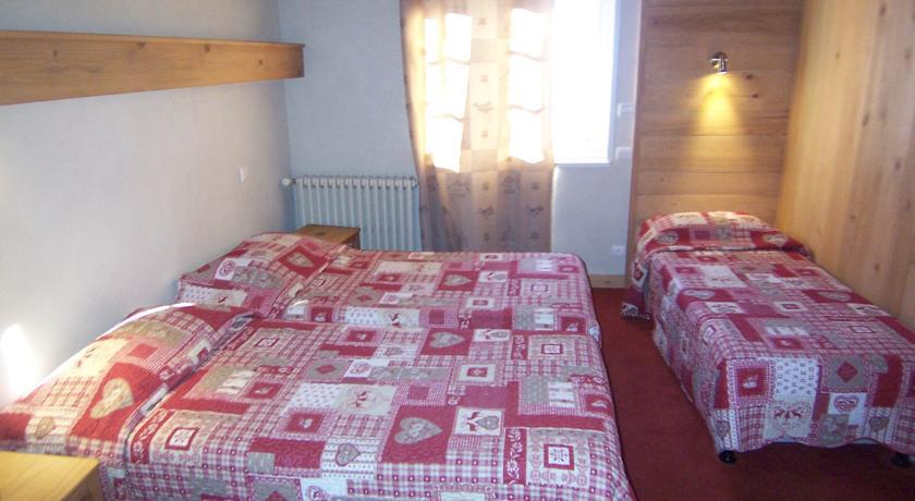 Hotel Les Bernards Praz-sur-Arly Pokój zdjęcie
